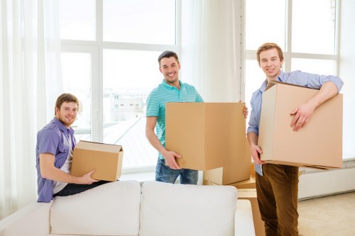 Residential moving and delivery support in Camdentown